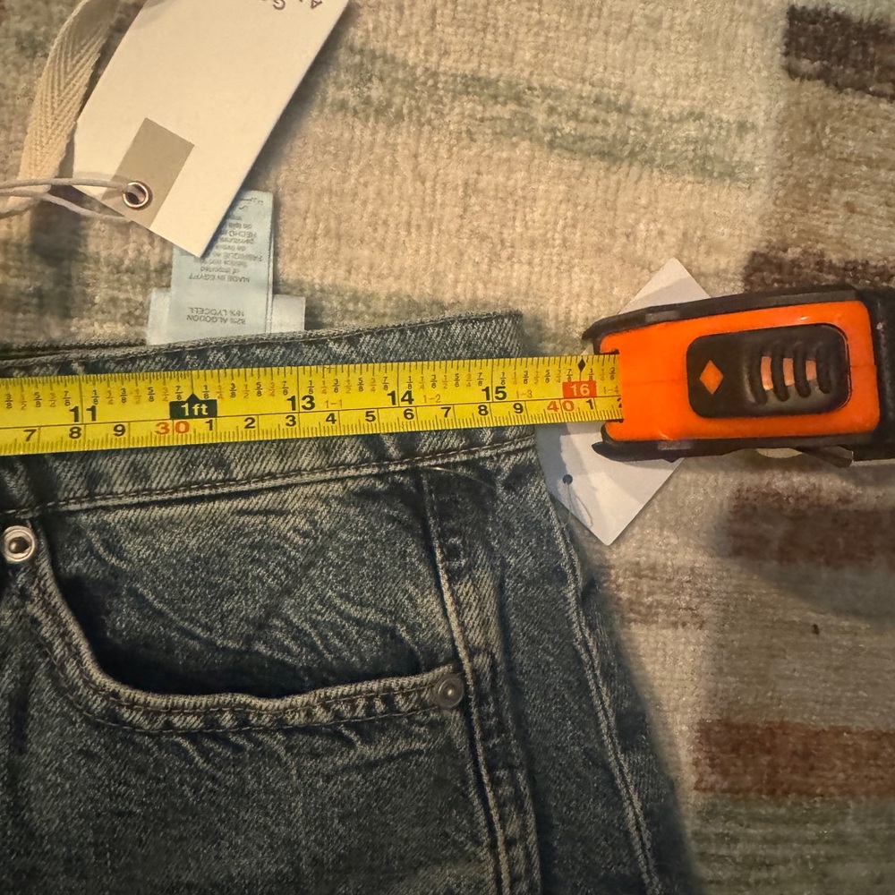 SOLD— Extreme Barrel Women's Jeans - Picture 4 of 4